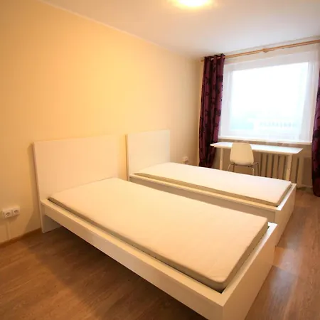 Varpo St 10 Students Lt Aparthotel *